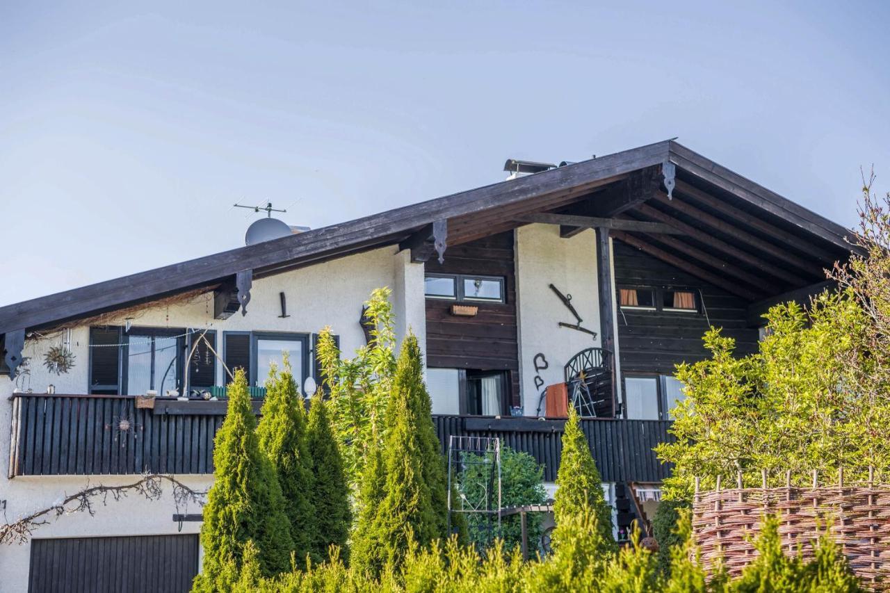 Direkt Zwischen Chiemsee U Alpen Dg Bernau am Chiemsee Esterno foto